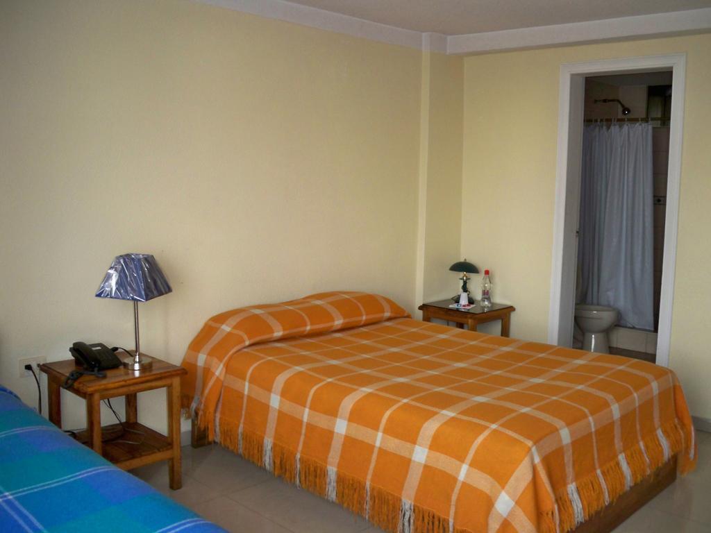 Las Garzas Alojamiento Hotel Ibarra Luaran gambar